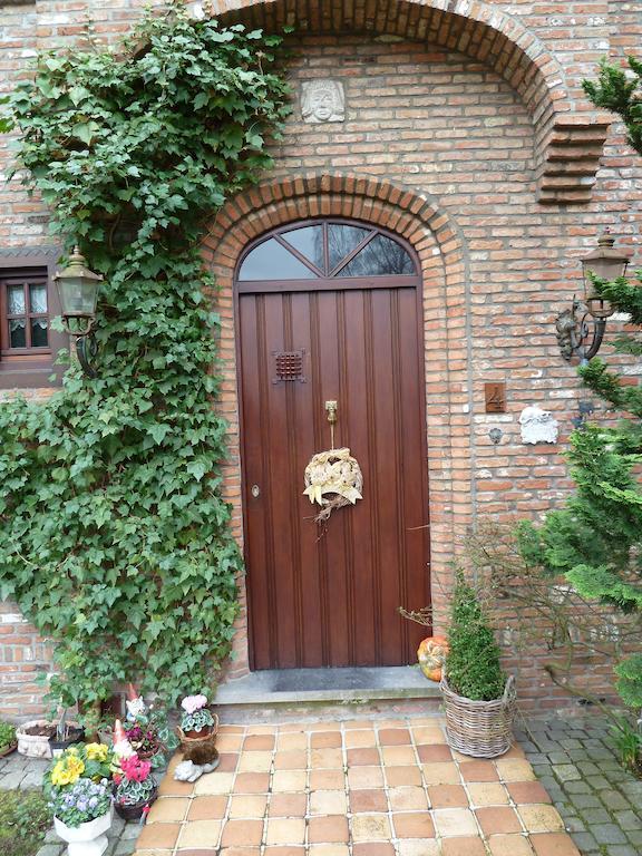 B&B 'T Nieuw Lijsternest Wezembeek-Oppem Kültér fotó